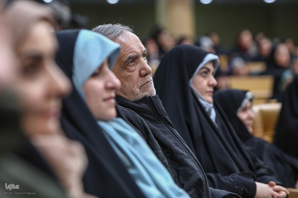 مراسم بزرگداشت هفته زن و روز مادر