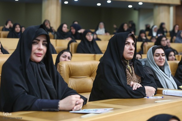 مراسم بزرگداشت هفته زن و روز مادر