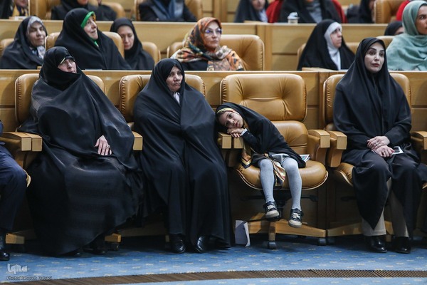 مراسم بزرگداشت هفته زن و روز مادر