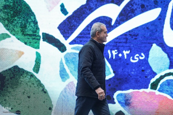 مراسم بزرگداشت هفته زن و روز مادر