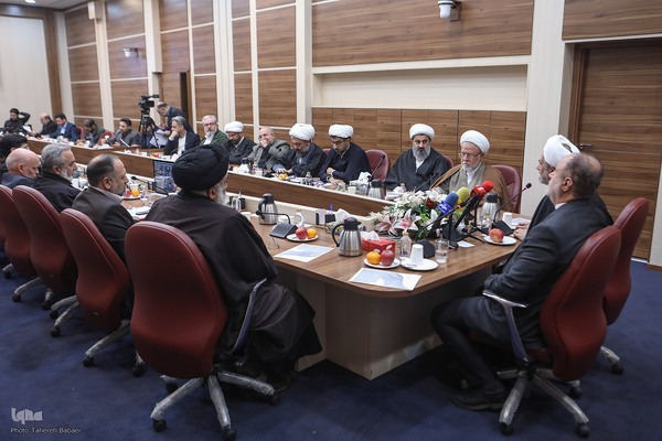 جلسه ستاد مرکزی دهه فجر انقلاب اسلامی