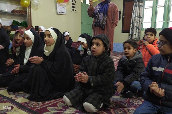 جشن ولادت حضرت فاطمه (س) در کشمیر