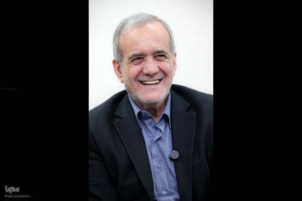 دیدار صمیمی با خانواده دو شهید مسیحی دفاع مقدس