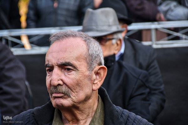 میان هزاران هزار صدا شاخص بود