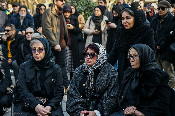 میان هزاران هزار صدا شاخص بود