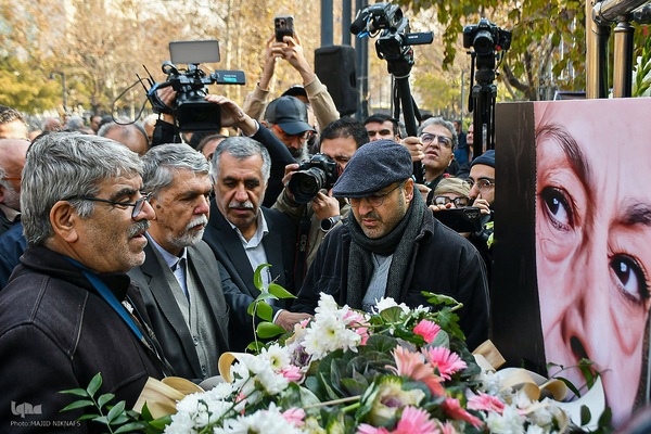 میان هزاران هزار صدا شاخص بود