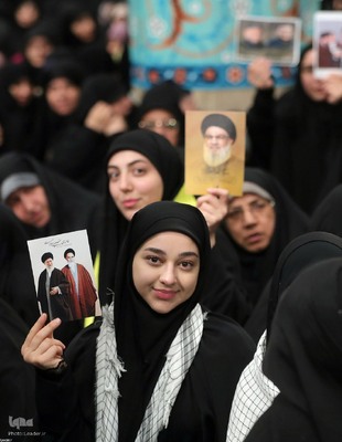 دیدار جمعی از خانواده‌های شهدای مدافع حرم و مقاومت با رهبر معظم انقلاب