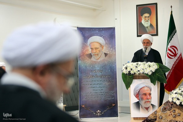 همایش ملی فقیه سالک، ویژه آیت‌الله مجتبی تهرانی