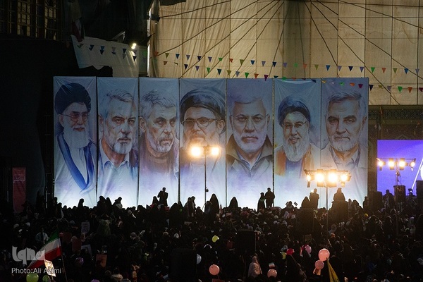 اجتماع بزرگ دختران حاج قاسم در اصفهان