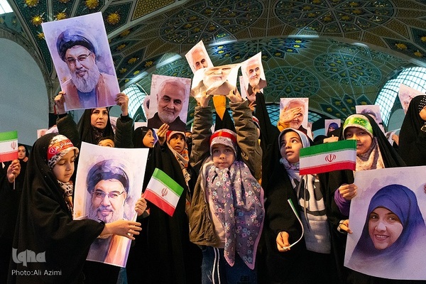 اجتماع بزرگ دختران حاج قاسم در اصفهان