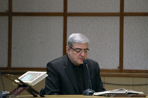 محفل انس با قرآن به مناسبت بزرگداشت زنده یاد دکتر کاظمی آشتیانی