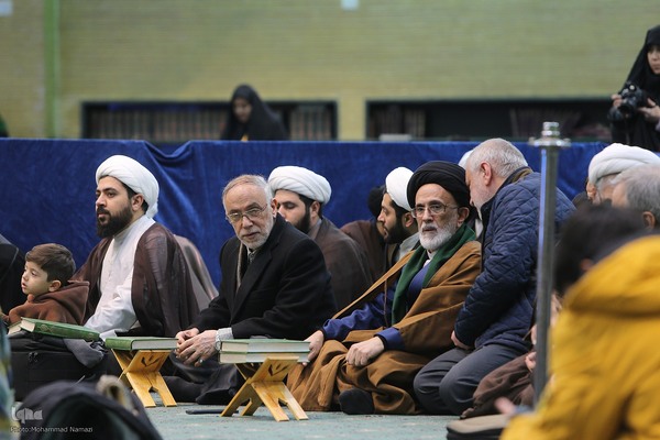 همزمان با پنجمین سالروز شهادت سردار شهید حاج قاسم سلیمانی، محفل انس با قرآن کریم با عنوان «سرباز قرآن» در حسینیه حضرت فاطمه‌الزهرا(س) پادگان ولیعصر(عج) برگزار شد.