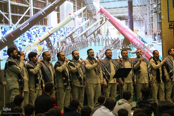 همزمان با پنجمین سالروز شهادت سردار شهید حاج قاسم سلیمانی، محفل انس با قرآن کریم با عنوان «سرباز قرآن» در حسینیه حضرت فاطمه‌الزهرا(س) پادگان ولیعصر(عج) برگزار شد.