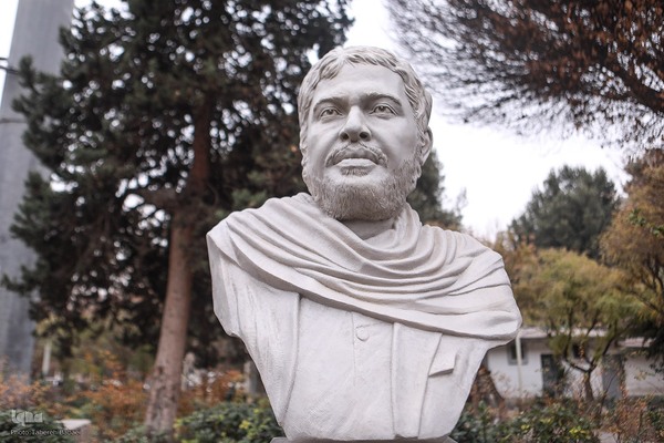 آیین رونمایی از ۸ سردیس شهدای دانشجو