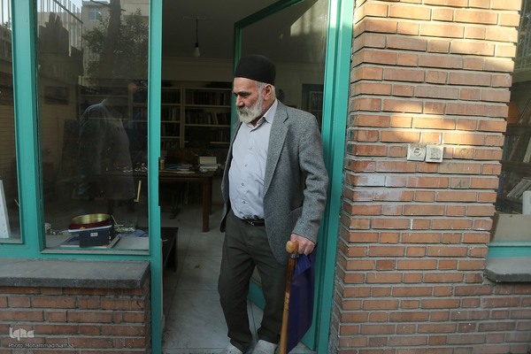 یوسف علی میرشکاک