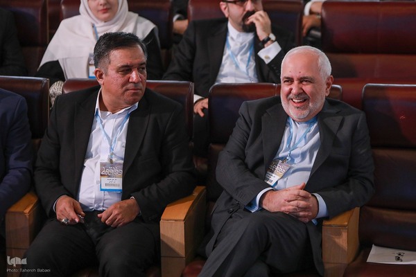 همایش «گفت‌وگوی ملی درباره وفاق ملی»