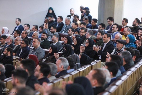 همایش «گفت‌وگوی ملی درباره وفاق ملی»