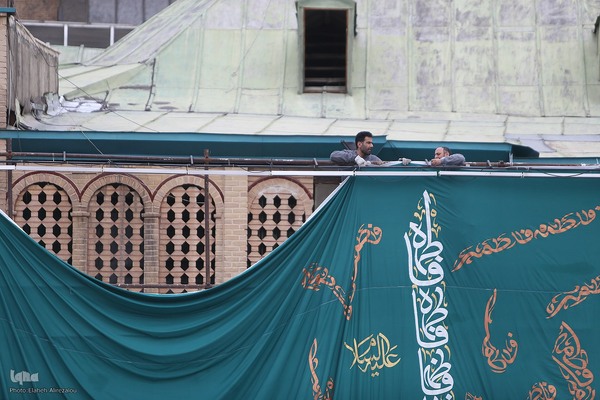 رونمایی از بزرگترین کتیبه دست‌نویس کشور در امام زاده صالح