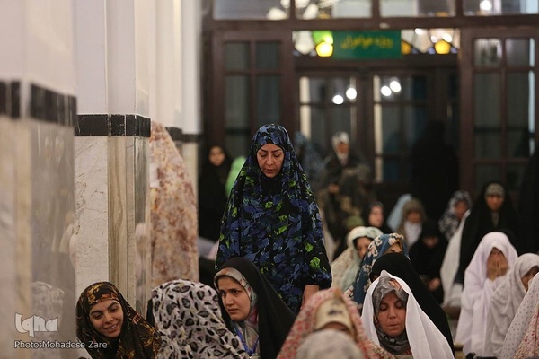  مراسم معنوی اعتکاف در مشهد