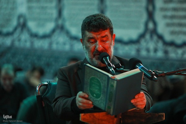 مراسم اعمال ام داوود در مسجد دانشگاه تهران و شریف