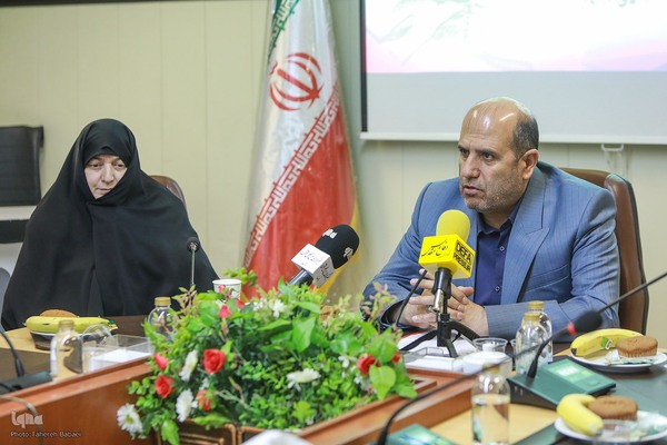 نشست تشریح برنامه های قرآنی بنیاد شهید