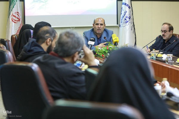 نشست تشریح برنامه های قرآنی بنیاد شهید