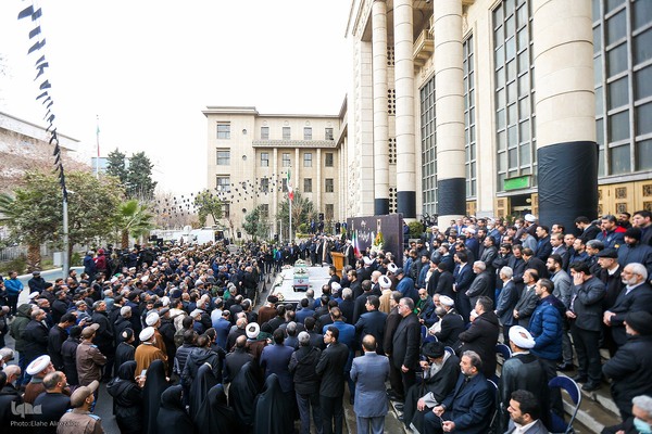 مراسم تشییع پیکر علی رازینی و محمد مقیسه