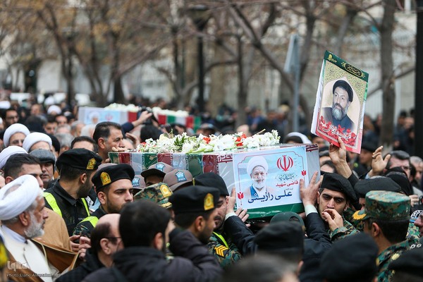 مراسم تشییع پیکر علی رازینی و محمد مقیسه