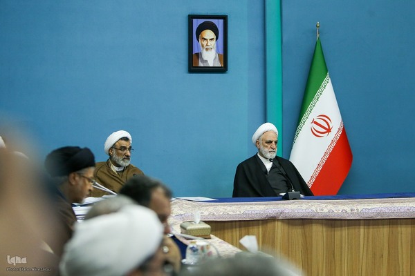 جلسه شورای عالی انقلاب فرهنگی