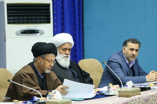 جلسه شورای عالی انقلاب فرهنگی