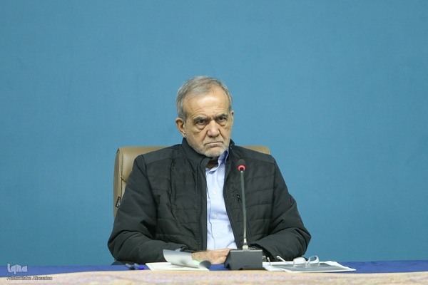 جلسه شورای عالی انقلاب فرهنگی