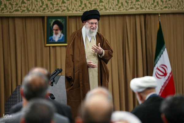 دیدار تولیدکنندگان و فعالان اقتصادی بخش خصوصی