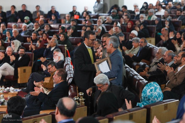 مراسم اختتامیه هفدهمین «جایزه ادبی جلال آل‌احمد»