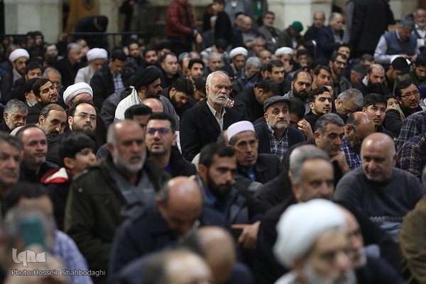 حال و هوای حرم کریمه اهل بیت(ع) در شب شهادت پدر بزرگوارشان