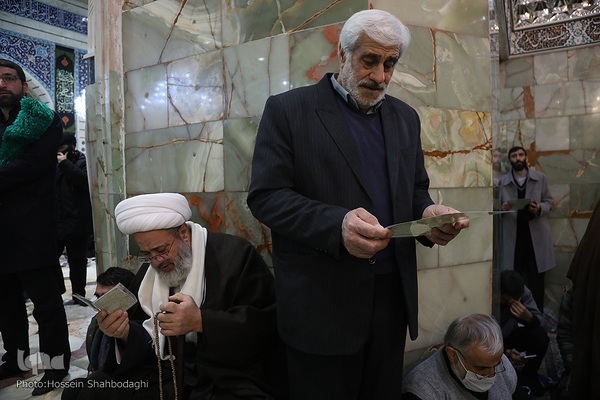 حال و هوای حرم کریمه اهل بیت(ع) در شب شهادت پدر بزرگوارشان