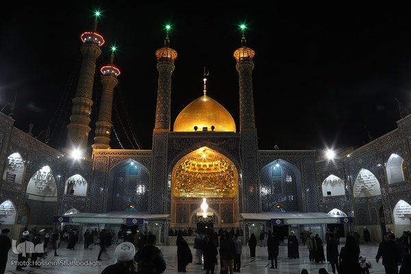 حال و هوای حرم کریمه اهل بیت(ع) در شب شهادت پدر بزرگوارشان