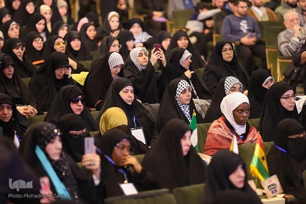 مراسم افتتاحیه چهل و یکمین دوره مسابقات بین‌المللی قرآن کریم در مشهد