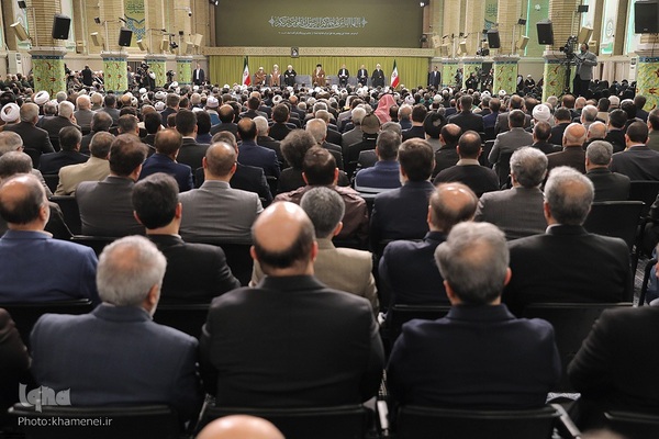 دیدار مسئولان نظام و سفرای کشورهای اسلامی با رهبر معظم انقلاب اسلامی