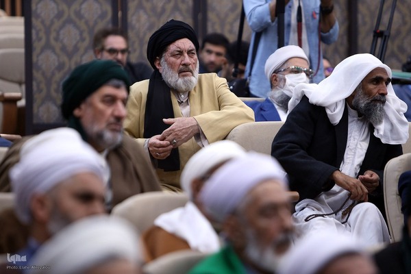 دیدار جمعی از علمای اهل سنت با رئیس مجلس