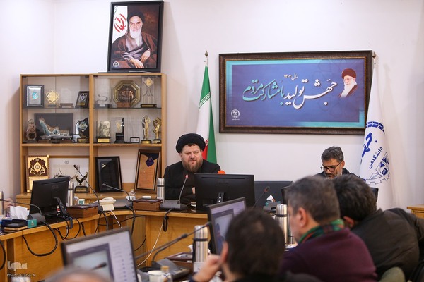 جلسه بررسی نقش جهاددانشگاهی به عنوان حلقه میانی بین دانشگاه، صنعت و جامعه