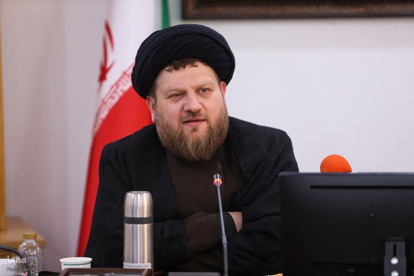 جلسه بررسی نقش جهاددانشگاهی به عنوان حلقه میانی بین دانشگاه، صنعت و جامعه