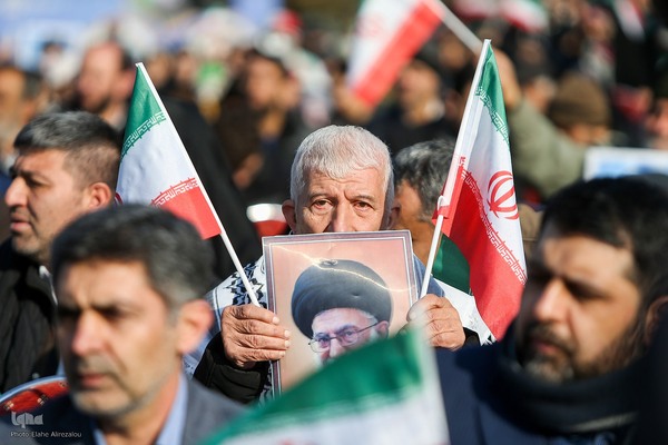 گلباران جایگاه جلوس امام خمینی(ره)