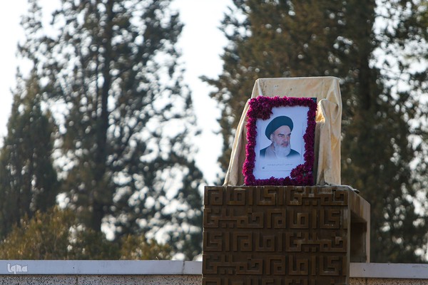 گلباران جایگاه جلوس امام خمینی(ره)