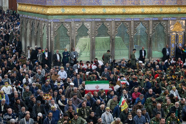 نماز جمعه تهران ۱۲ بهمن در حرم امام خمینی(ره)