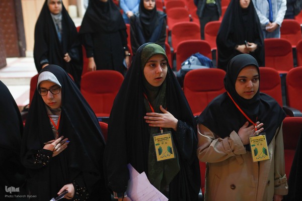 فینال سیزدهمین دوره مسابقات ملی مناظره دانشجویان ایران در مرحله دانشگاهی