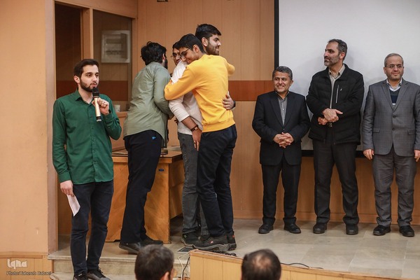 فینال سیزدهمین دوره مسابقات ملی مناظره دانشجویان ایران در مرحله دانشگاهی