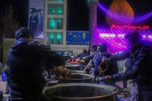 پخت ۱۵ تُن سمنو در شیراز