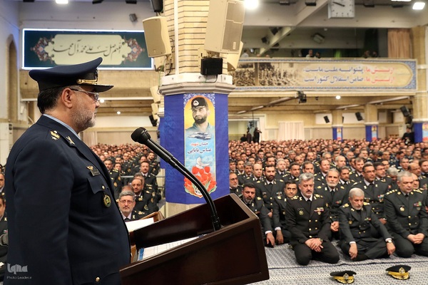 دیدار جمعی از فرماندهان نیروی هوایی با مقام معظم رهبری