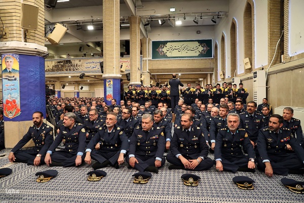 دیدار جمعی از فرماندهان نیروی هوایی با مقام معظم رهبری