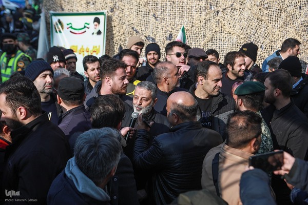  حضور امیر سید عبدالرحیم موسوی سرلشکر ارتش جمهوری اسلامی در مراسم یوم‌الله ۲۲ بهمن